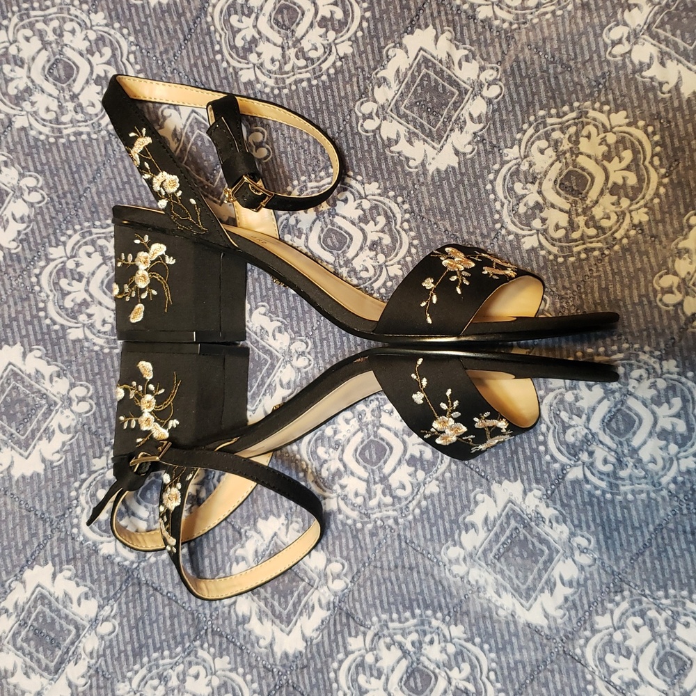 Nanette LEPORE strappy Sandals 8 - Picture 4 of 13